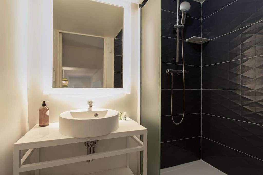 #8 Promenade 1min 2rooms/parking/terrace/wifi